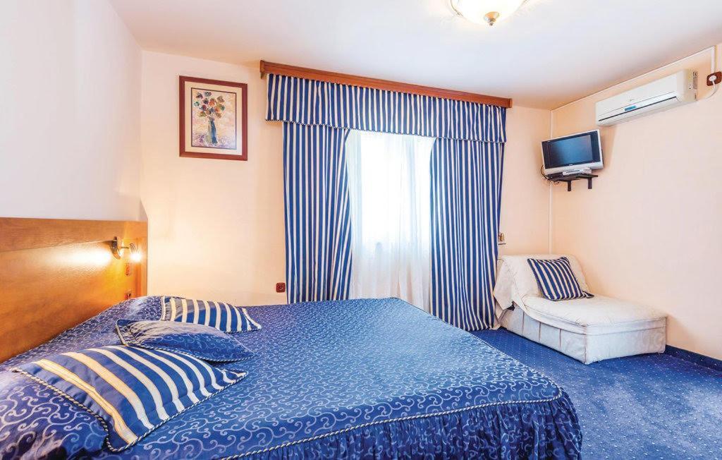 Bed & Breakfast Valentina Metajna Eksteriør bilde